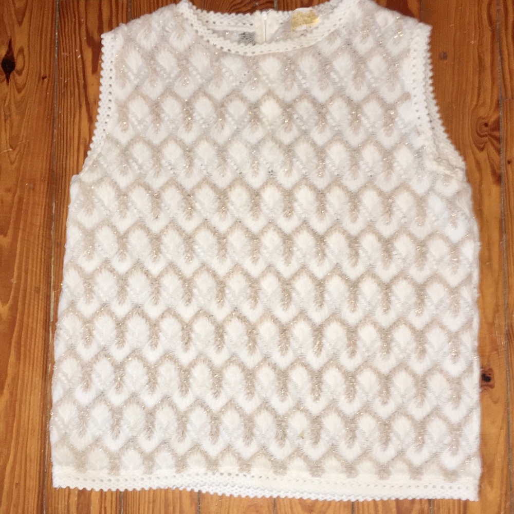 Vintage White and Gold Shell Top